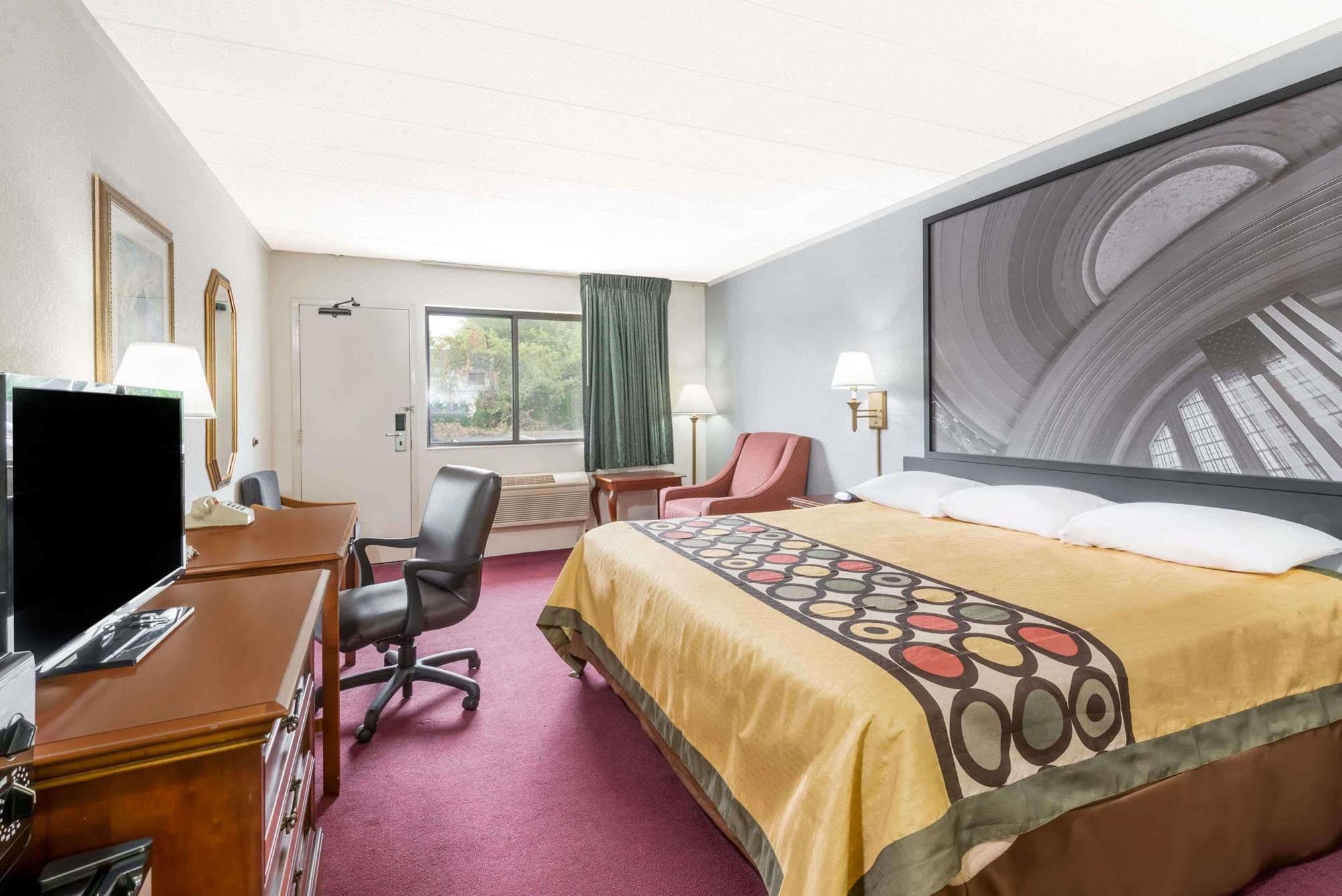 Sprucewood Inn Елирия Екстериор снимка